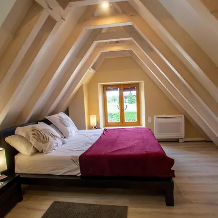 別荘 Foncharel Fleurac