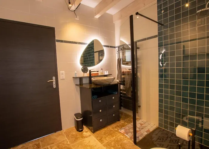 Foncharel Semesterbostad *